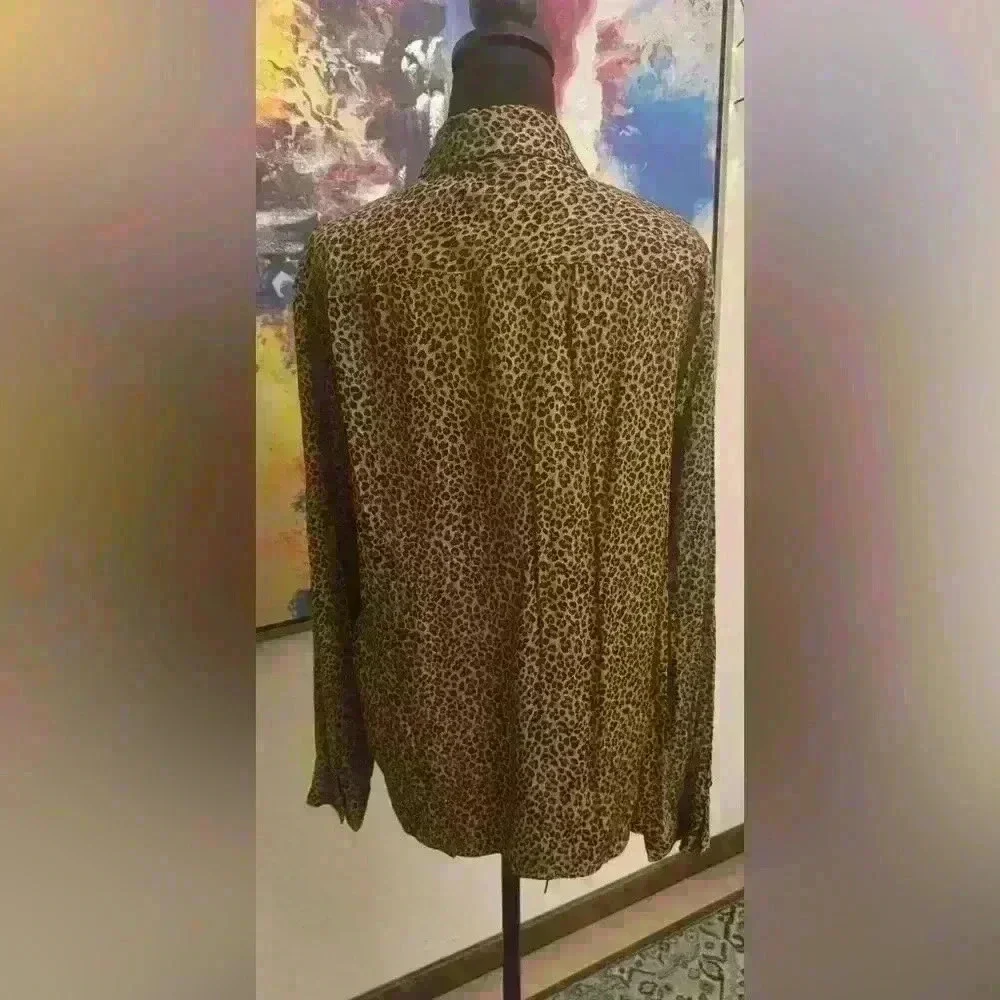 Dkny leopard print shirt - NWT - Picture 3 of 6